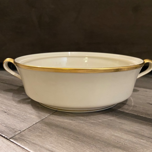 Lenox, Vintage Serving Bowl - Picture 2 of 3